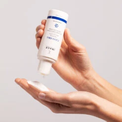 Image Skincare Clear Cell Clarifying Tonic -Cosmetics Store Image Skincare Clear Cell Clarifying Tonic4