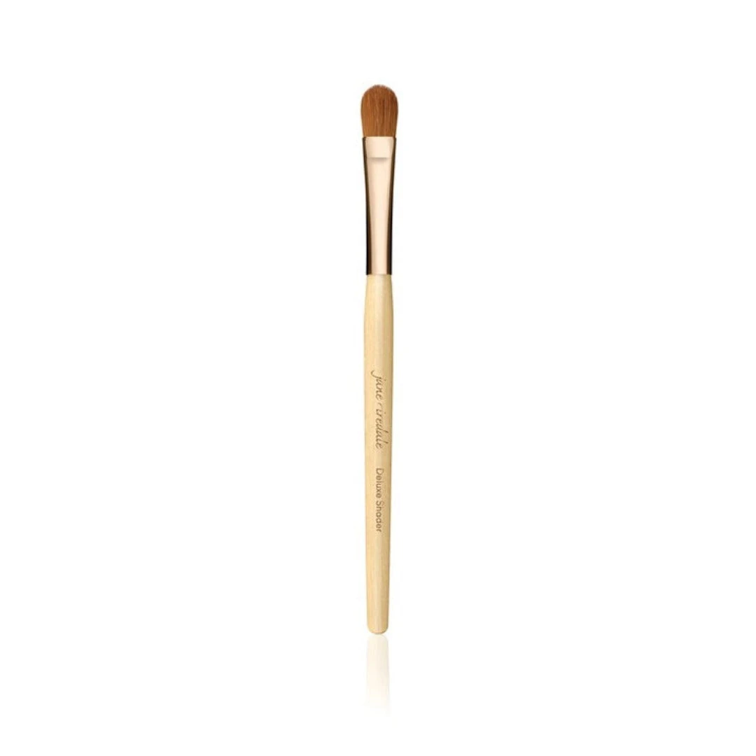 Jane Iredale Deluxe Shader Brush 3 Jane Iredale Deluxe Shader Brush