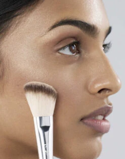 Et Al. Angled Cheek Brush -Cosmetics Store R BRSH10 ANGLED 20CHEEK 20BRUSH 2FEA R BRSH10 ANGLEDCHEEKBRUSH 03 34625.1681721095