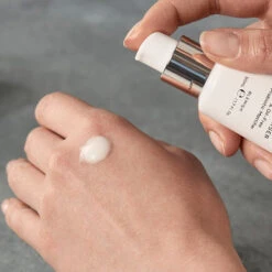 Medik8 Balance Moisturiser With Glycolic Acid Activator 8 Medik8 Balance Moisturiser With Glycolic Acid Activator -Cosmetics Store balance moisturiser glycolic acid 660x990 1