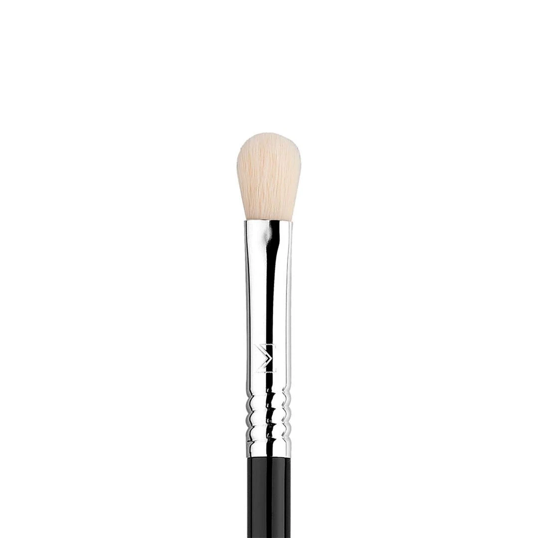 Sigma Beauty E25 Blending Brush 4 Sigma Beauty E25 Blending Brush - Image 2